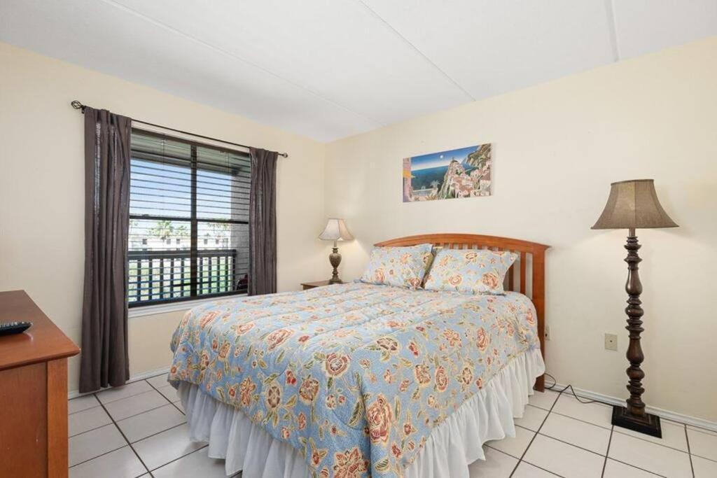 2 Bed 2 Bath Condo By Beach With Resort Pool South Padre Island Eksteriør bilde